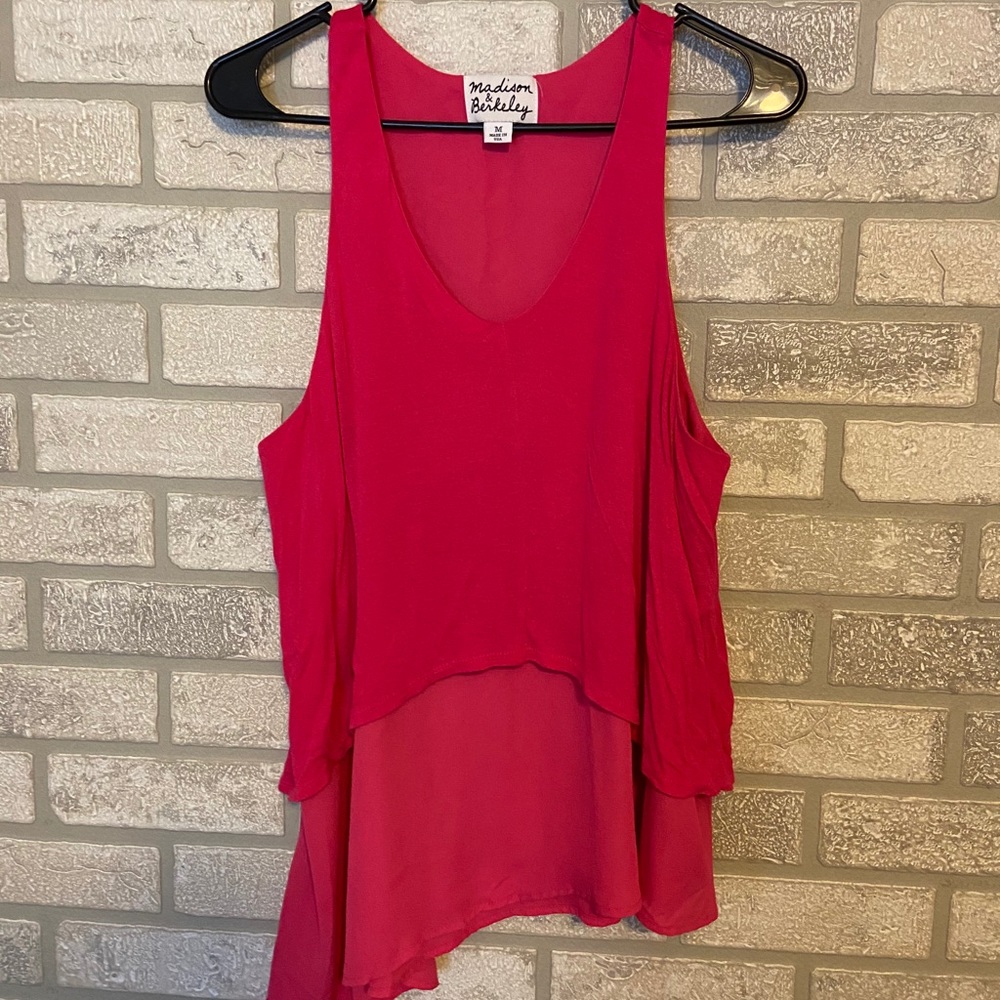 Madison & Berkeley asymmetrical tank